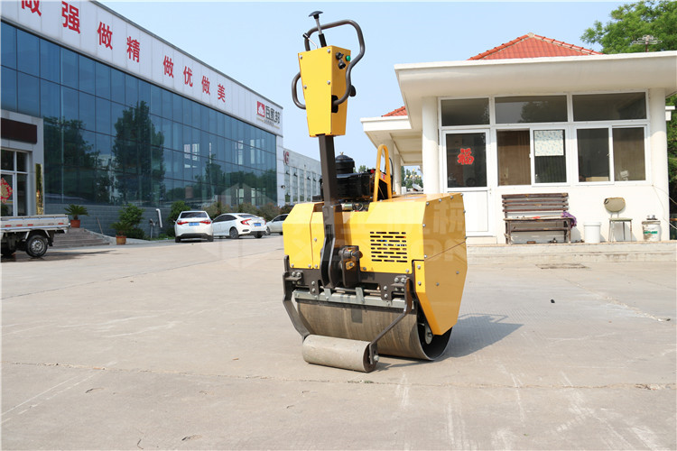 天氣轉冷,小型壓路機為什么會出現(xiàn)不能啟動的情況？